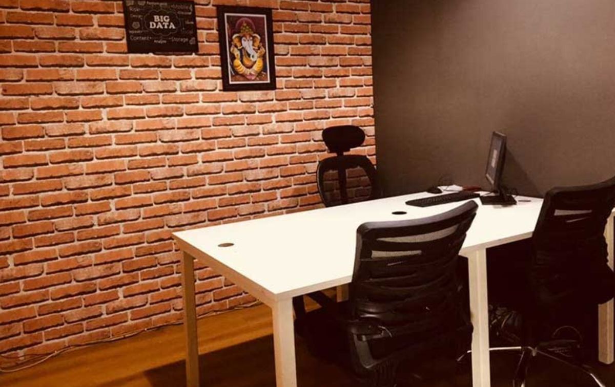 Incuspaze - Princess Business Skyline